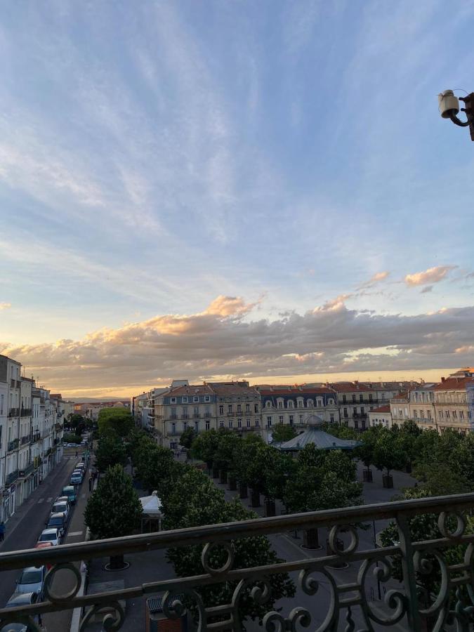 Grand Appartement Au Coeur De 塞特港 外观 照片